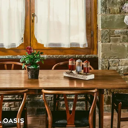 Apartment Kshira Oasis - Luxury 7-bedroom Qeparo
