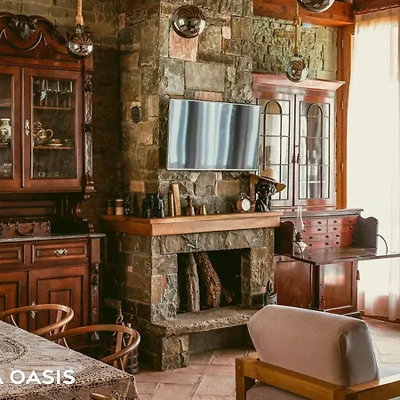 Kshira Oasis - Luxury 7-bedroom Apartment Qeparo