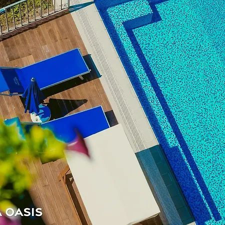 Kshira Oasis - Luxury 7-bedroom Qeparo