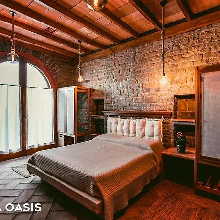 Kshira Oasis - Luxury 7-bedroom Apartment Qeparo