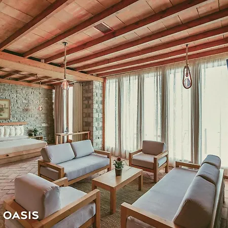 Kshira Oasis - Luxury 7-bedroom Appartamento *