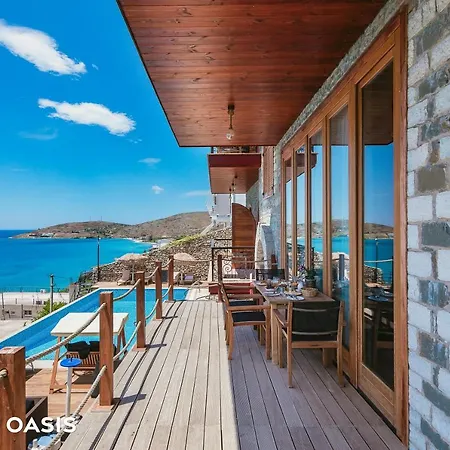 Kshira Oasis - Luxury 7-bedroom Qeparo
